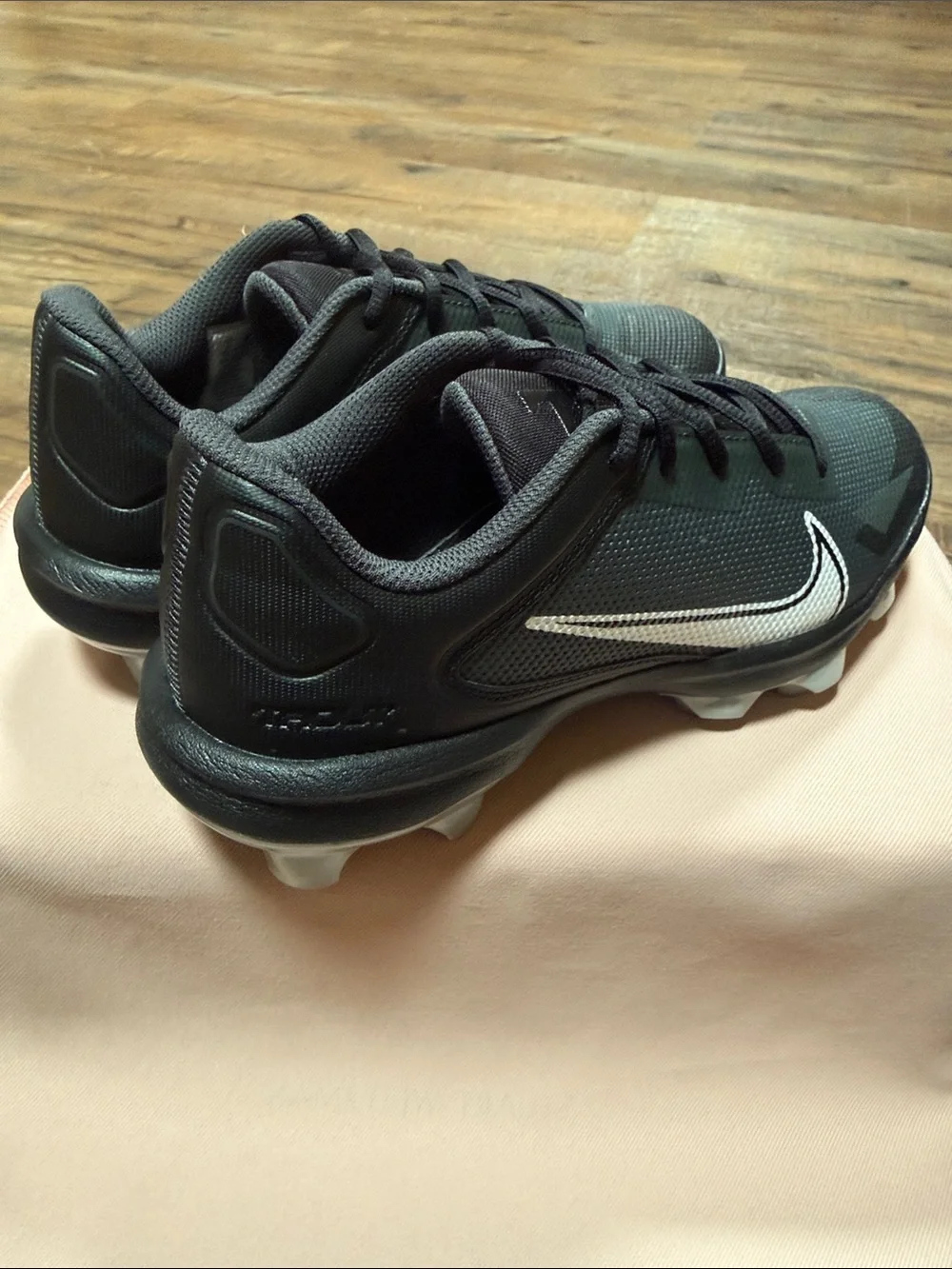 The Nike Force Trout 8 Pro MCS 